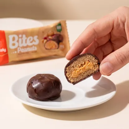 BITES Gefüllte Erdnuss-Miniriegel in Zartbitterschokolade BIO (2x19 g)