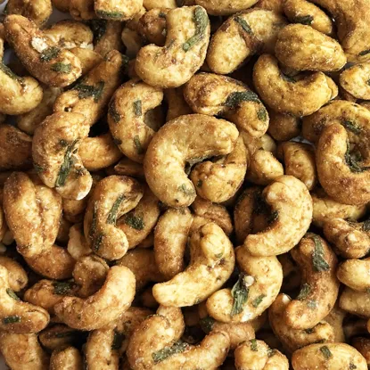 Cashewkerne mit Zwiebel und Sauerrahm-Geschmack