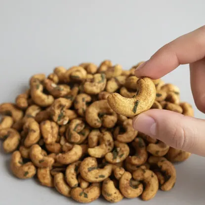 Cashewkerne mit Zwiebel und Sauerrahm-Geschmack