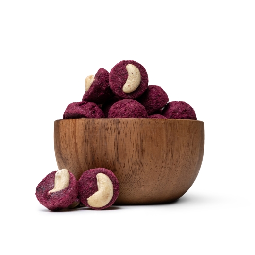 Cashews in Blaubeerhülle