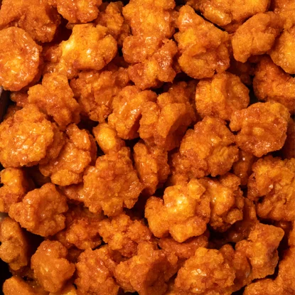 Frittierte Reis-Cracker chilli