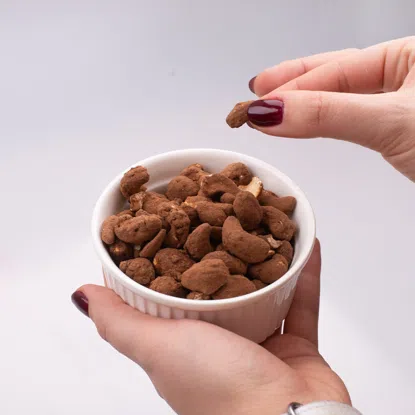 Karamellisierte Cashewkerne mit Kakao