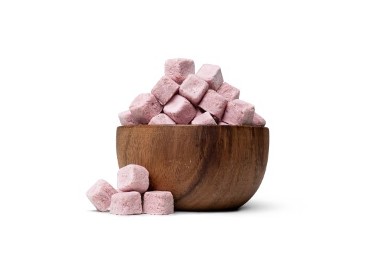 LYO Kokoswürfel Erdbeere