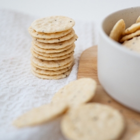 Reiskräcker mit Meersalz